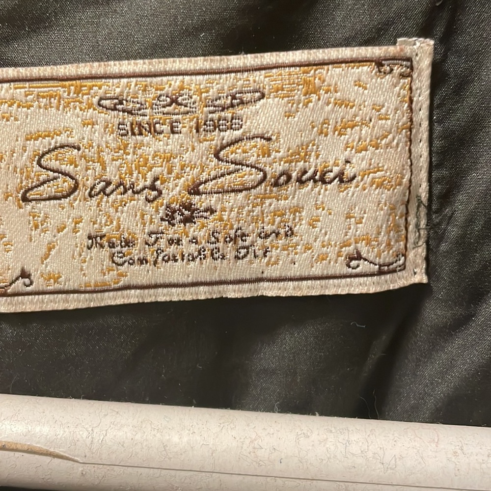 jacket - Picture 2 of 3